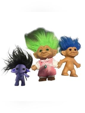 🧌 Vintage Russ Troll Dolls Lot of 3 + Bonus Figure – 90s